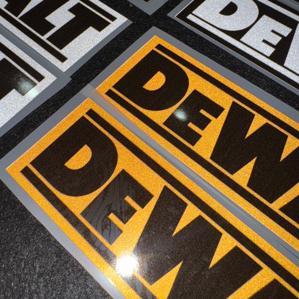 Adesivi Riflettenti con Logo D - Power Tools Logo recensione e prezzo